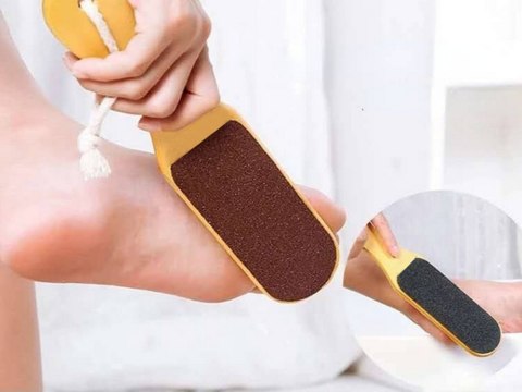Tarka drewniana do stóp pięt pumeks dwustronna