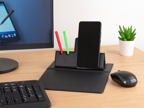 Podkładka pod mysz ładowarka indukcyjna bezprzewodowa na telefon organizer