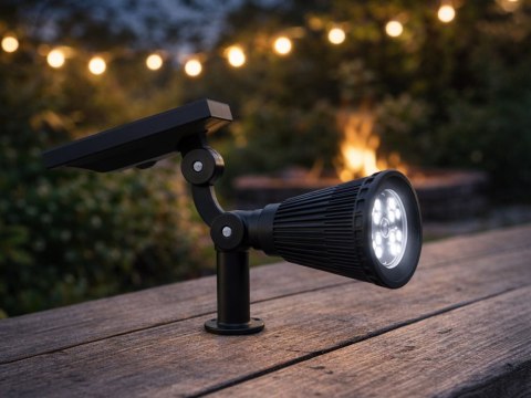 LAMPA OGRODOWA SOLARNA WBIJANA LAMPKA 4 LED 3 TRYBY CZUJNIK ZMIERZCHU