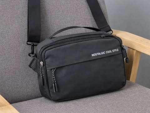 Nerka męska saszetka na ramię do ręki torba crossbody czarna regulacja