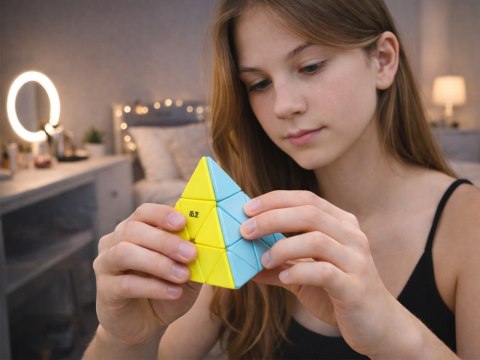 Oryginalna kostka piramida edukacyjna speed cube logiczna zręcznościowa