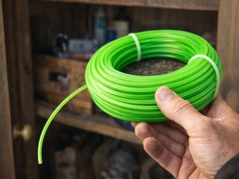 Żyłka do podkaszarki 15m 2,4mm mocna wytrzymała tnąca do kosy spalinowej