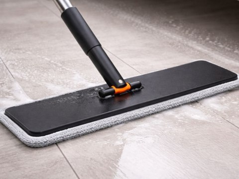 Mop płaski z mikrofibrą wyciskaczem teleskopowy obrotowy chłonny do podłóg