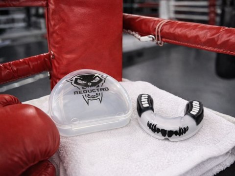 Ochraniacz na zęby pojedynczy szczęka bokserska boks mma sport + etui