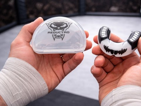 Ochraniacz na zęby pojedynczy szczęka bokserska boks mma sport + etui