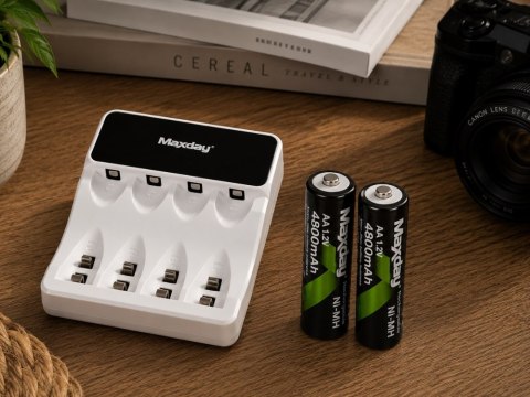 Ładowarka do akumulatorków aa aaa usb c lcd 4 sloty szybkie ładowanie