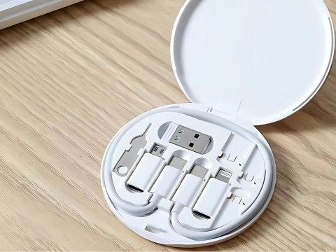 Zestaw adapterów 5w1 szpilka do telefonu w etui usb-c micro usb usb typ a